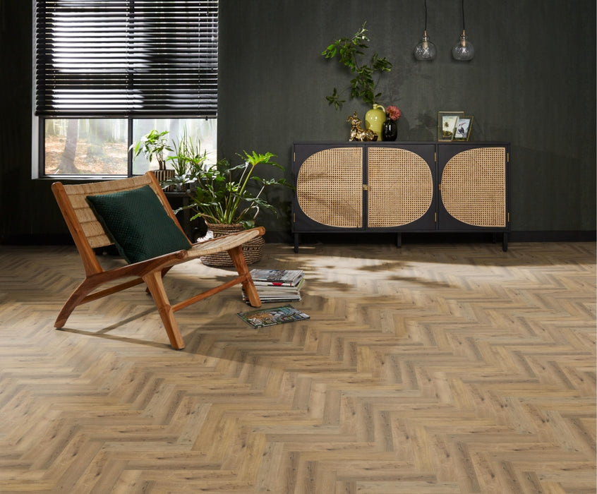 Ambiant Spigato Essenzo Dark oak | Visgraat Klik PVC