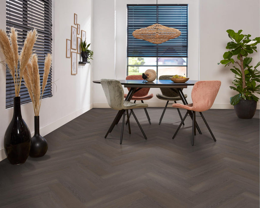 VT Wonen Herringbone Charcoal | Visgraat Klik PVC